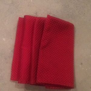 Brand new set of four cloth napkins